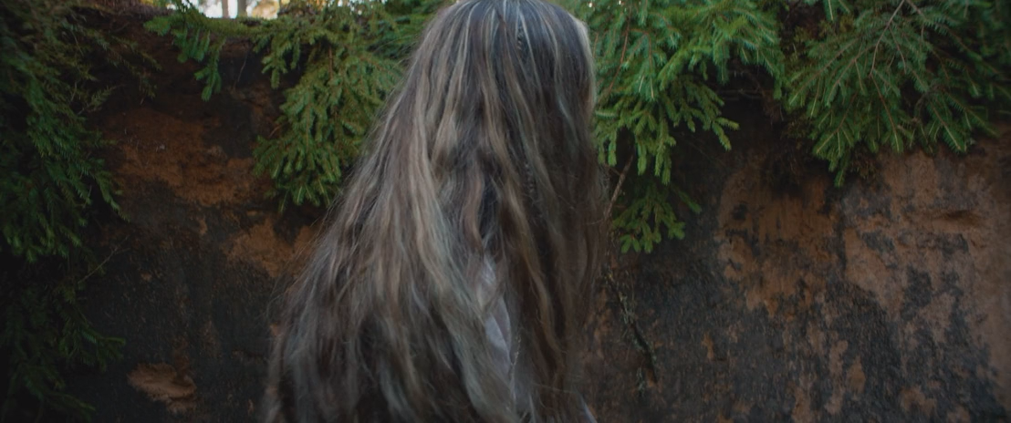 Сказки тёмного леса. Ворожея (2025) WEB-DLRip-AVC_ivanes.mkv_snapshot_00.13.35.000.png