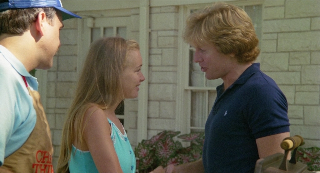 Пистолет.1983.BDRip AVC msltel.mkv_snapshot_00.04.34.415.jpg