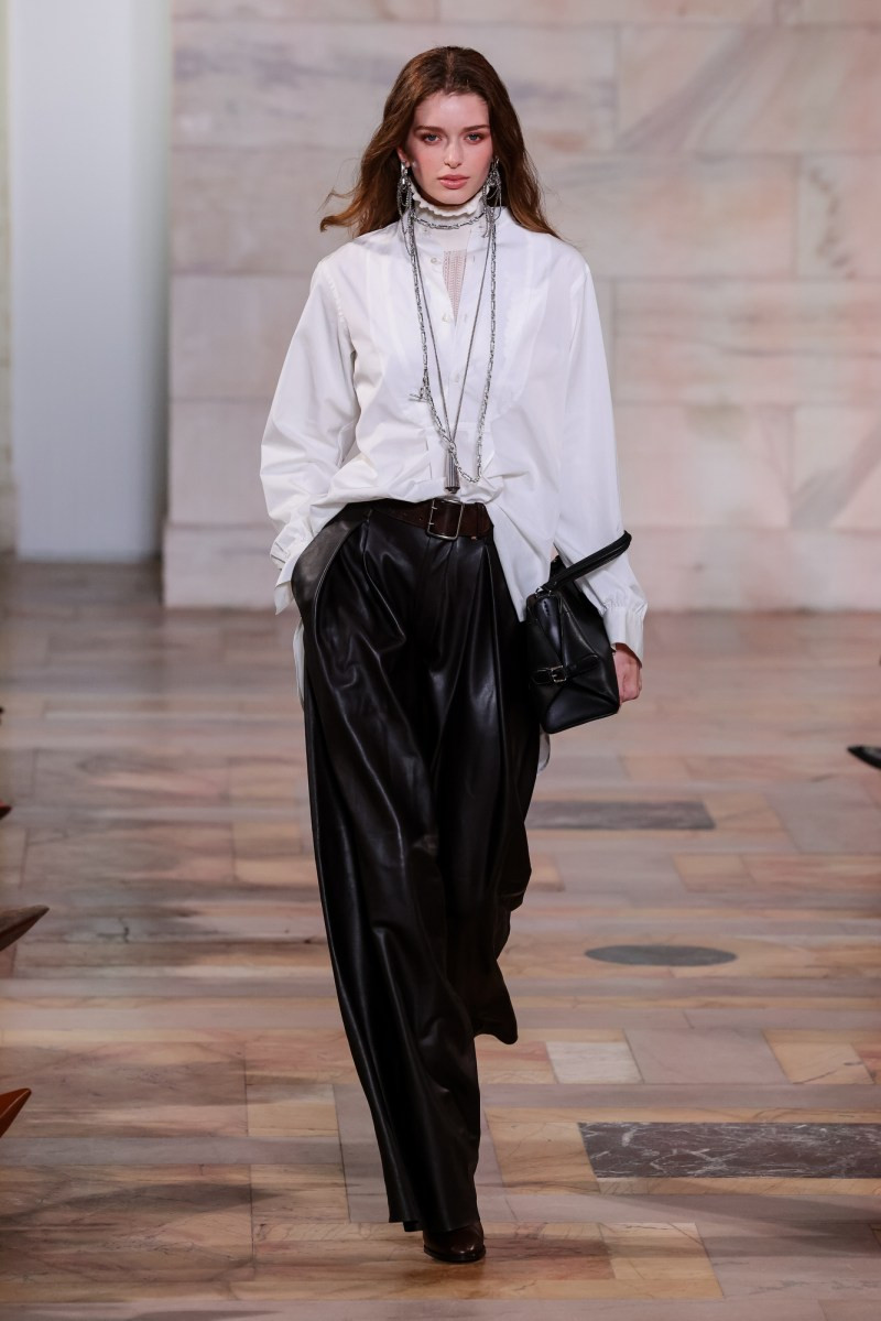 Ralph-Lauren-s25-rtw-runway-MO-012.jpg