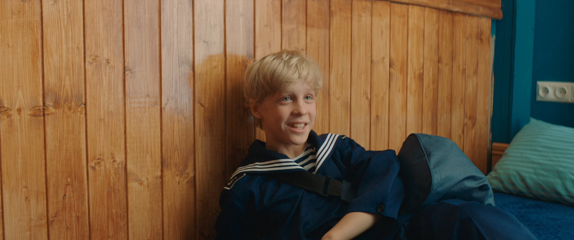 Tri.druga.klad.i.matros.Koshka.S01.E01.2025.WEB-DL.1080p.mkv_snapshot_32.09.png