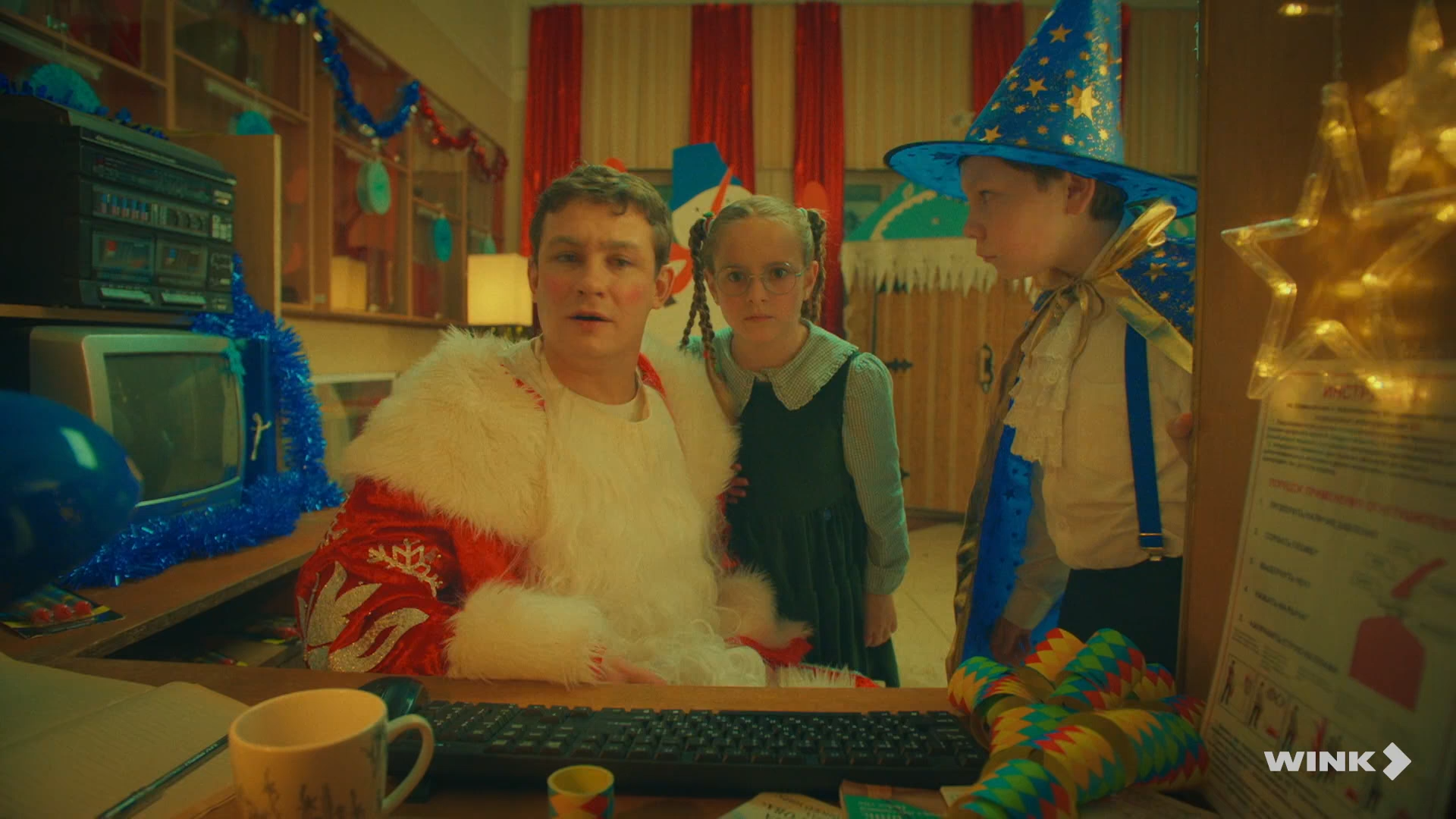 Lyubopytnaya Varvara i Novyy God.WEB-DL.1080p.mkv_snapshot_17.33.png