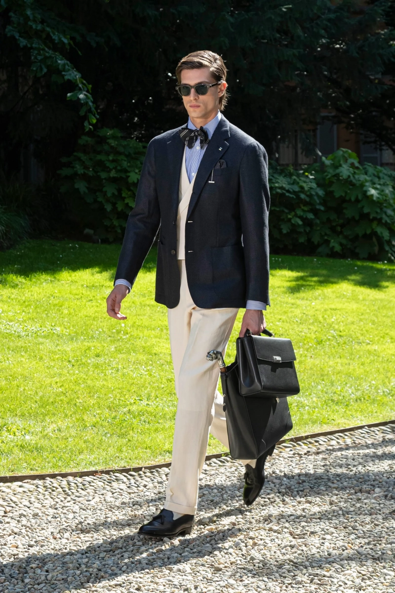 00020-dunhill-spring-2025-menswear-credit-brand.webp