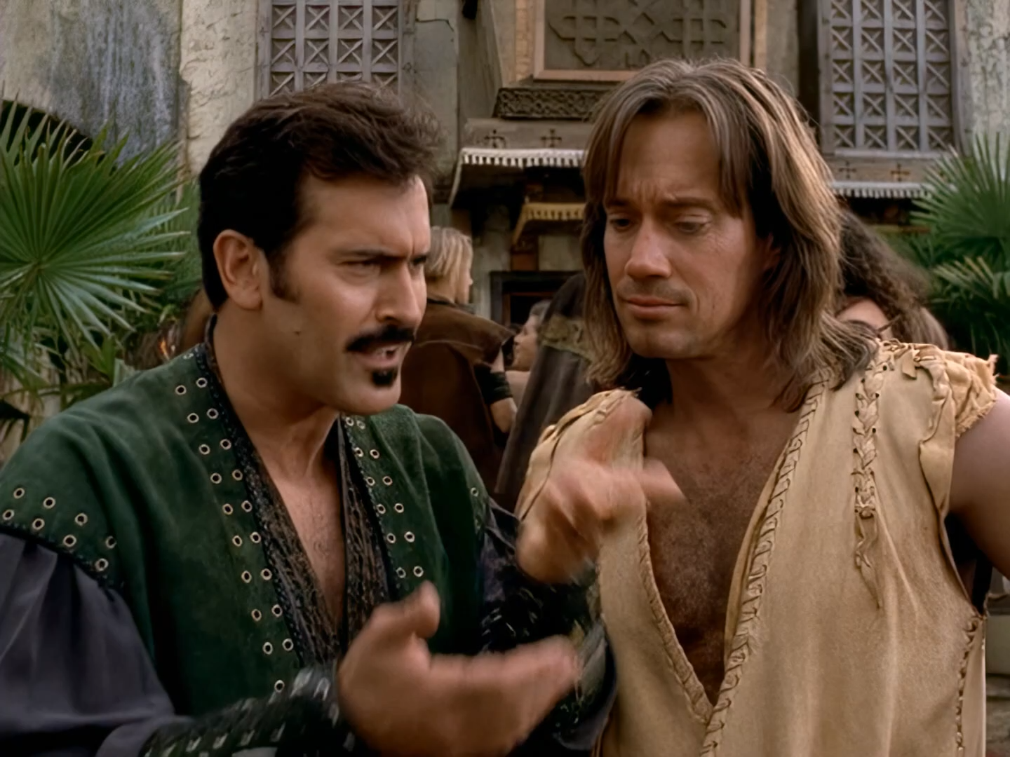 6.5 Hercules, Tramps  Thieves - Геракл, бродяги и воры.mkv_snapshot_13.26.839.png