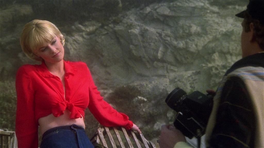 Похоронены, но не мертвы.1981.BDRip AVC msltel.mkv_snapshot_00.06.00.422.jpg