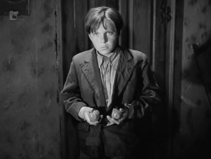 Na svoji zemlji 1948 BDRip.avi_snapshot_00.19.21.png