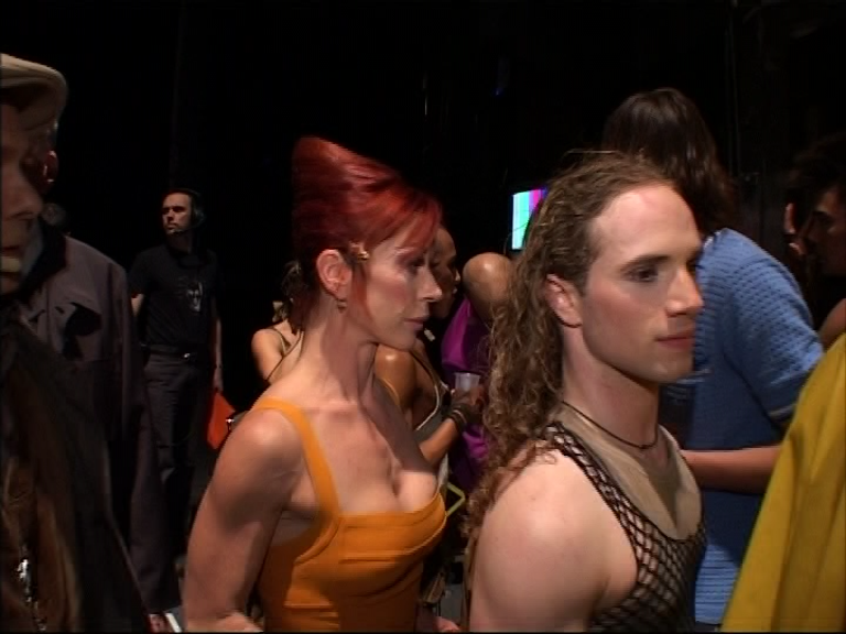 dvd_snapshot_06.12.720.png
