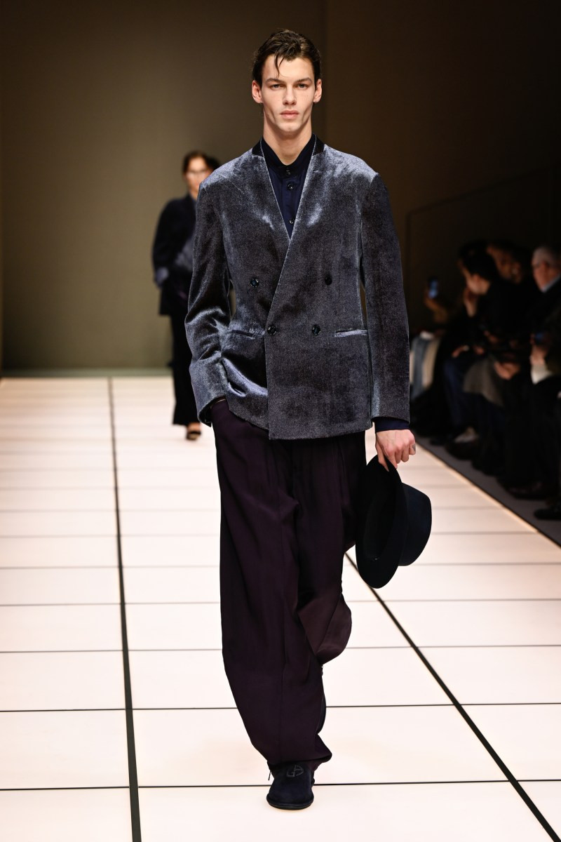 giorgio-armani-milan-fw26-men-rtw-r-gg-112.jpg