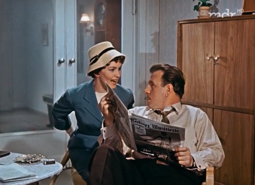 Meine Frau macht Musik (1958)_RU_DE_Grampy.mkv_snapshot_00.22.40.843.png