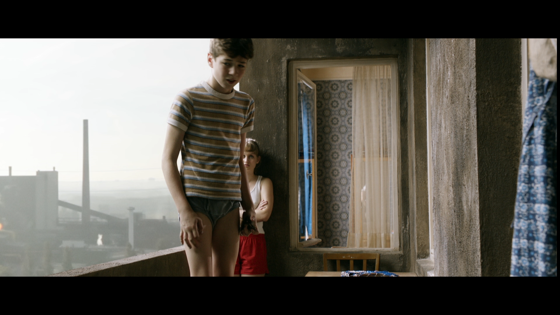 Junges Licht 2016 BDRemux 1080p.mkv_snapshot_00.27.33.png