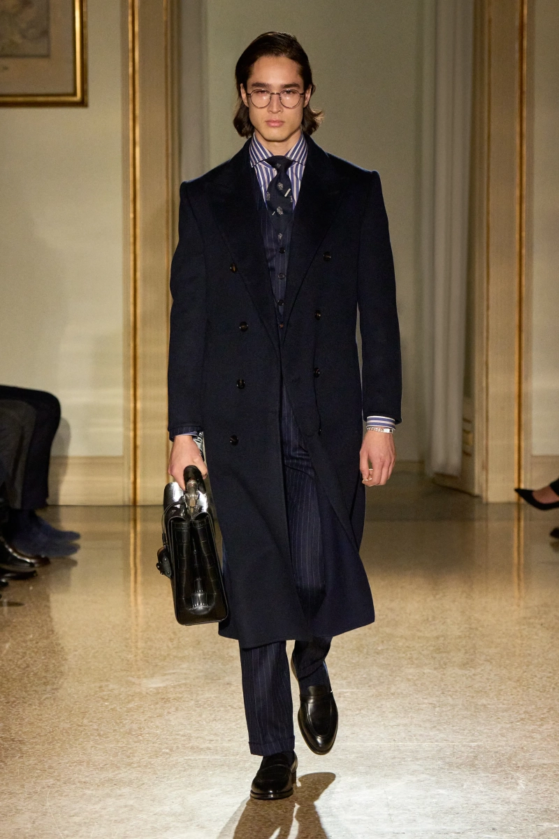 00011-dunhill-fall-2025-menswear-credit-brand.webp
