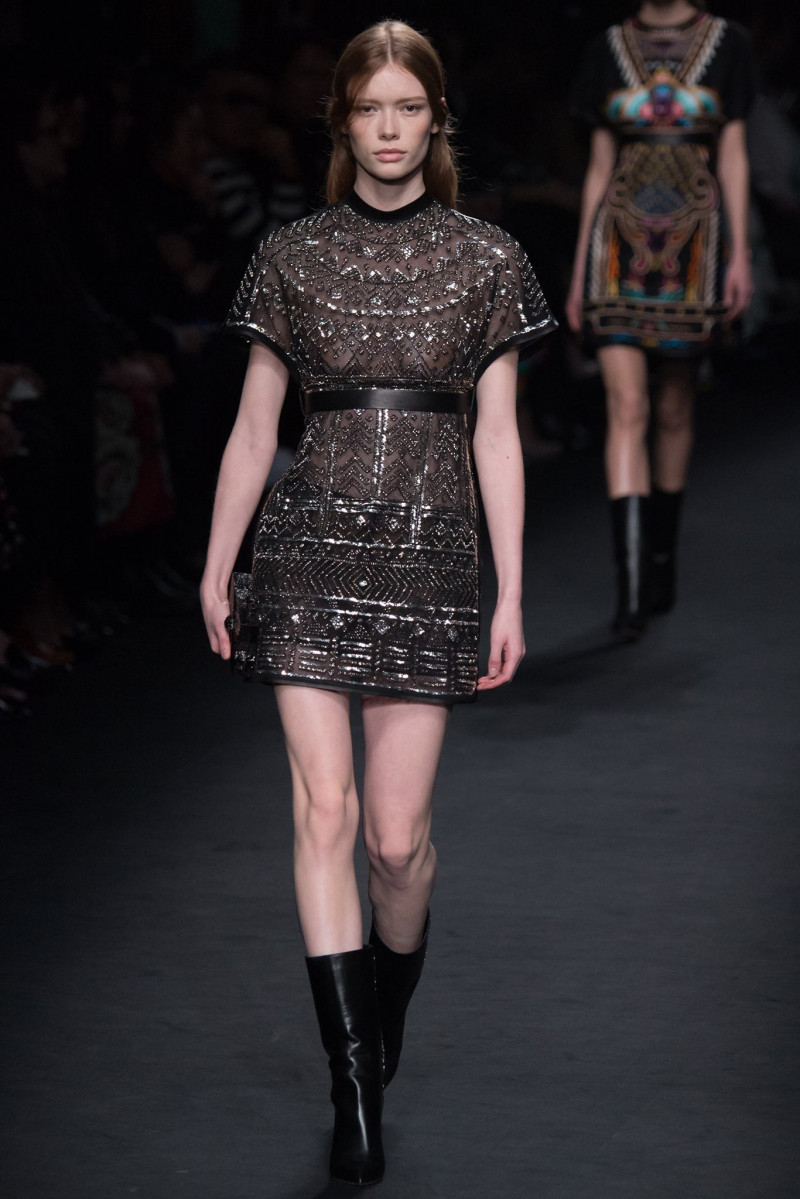 056-valentino.jpg