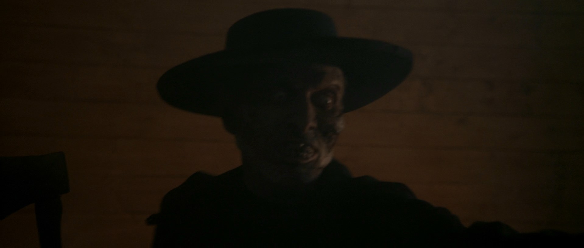 The Priest- Thanksgiving Massacre 2025 1080p WEB-DL.mkv_snapshot_01.16.19.344.jpg