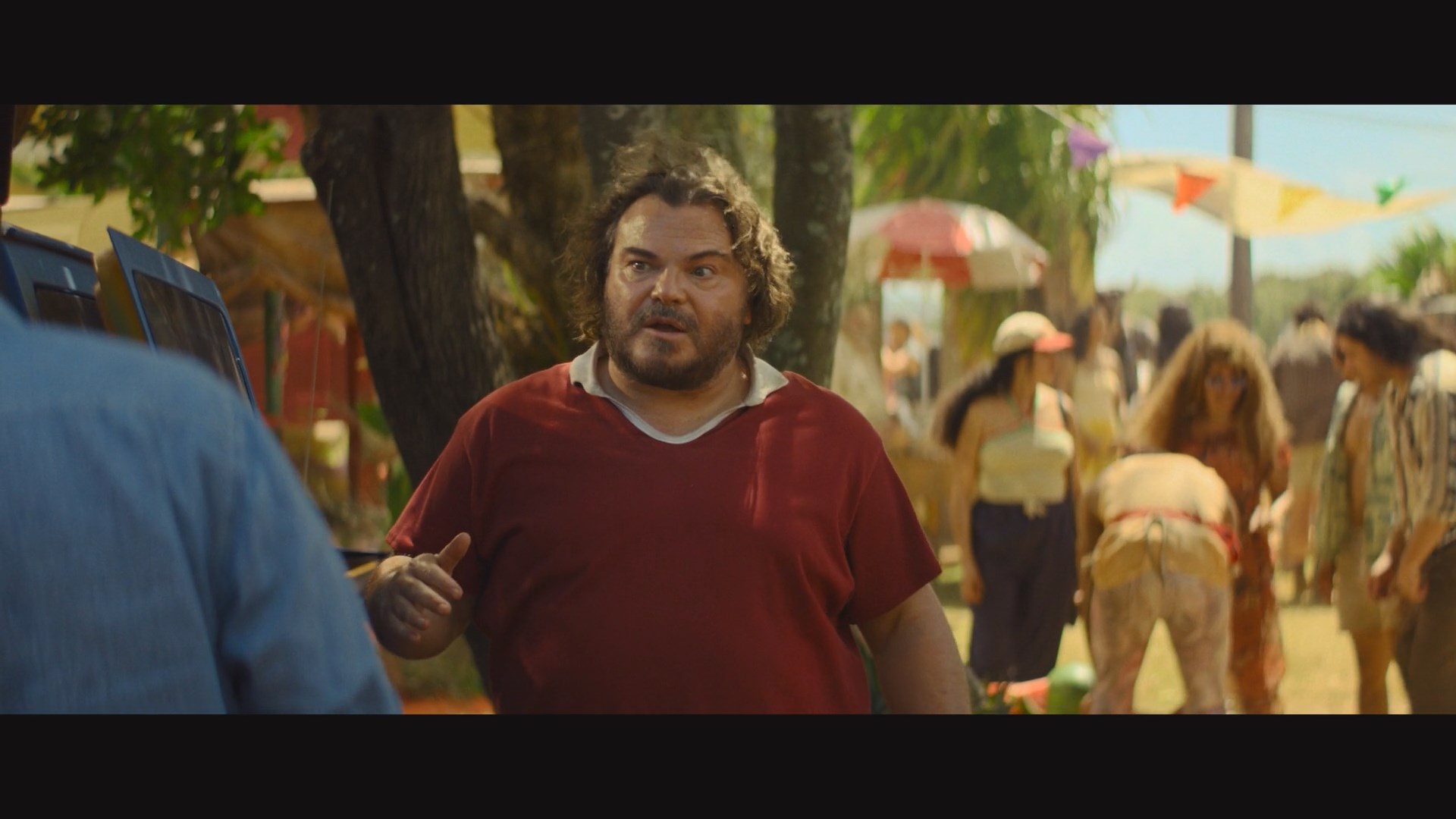 Anaconda.2025.1080p.MA - New-Team.mkv_snapshot_00.21.29.889.jpg