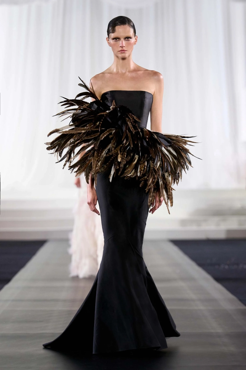 00033-celia-kritharioti-spring-2026-couture-credit-brand-sponsored.webp
