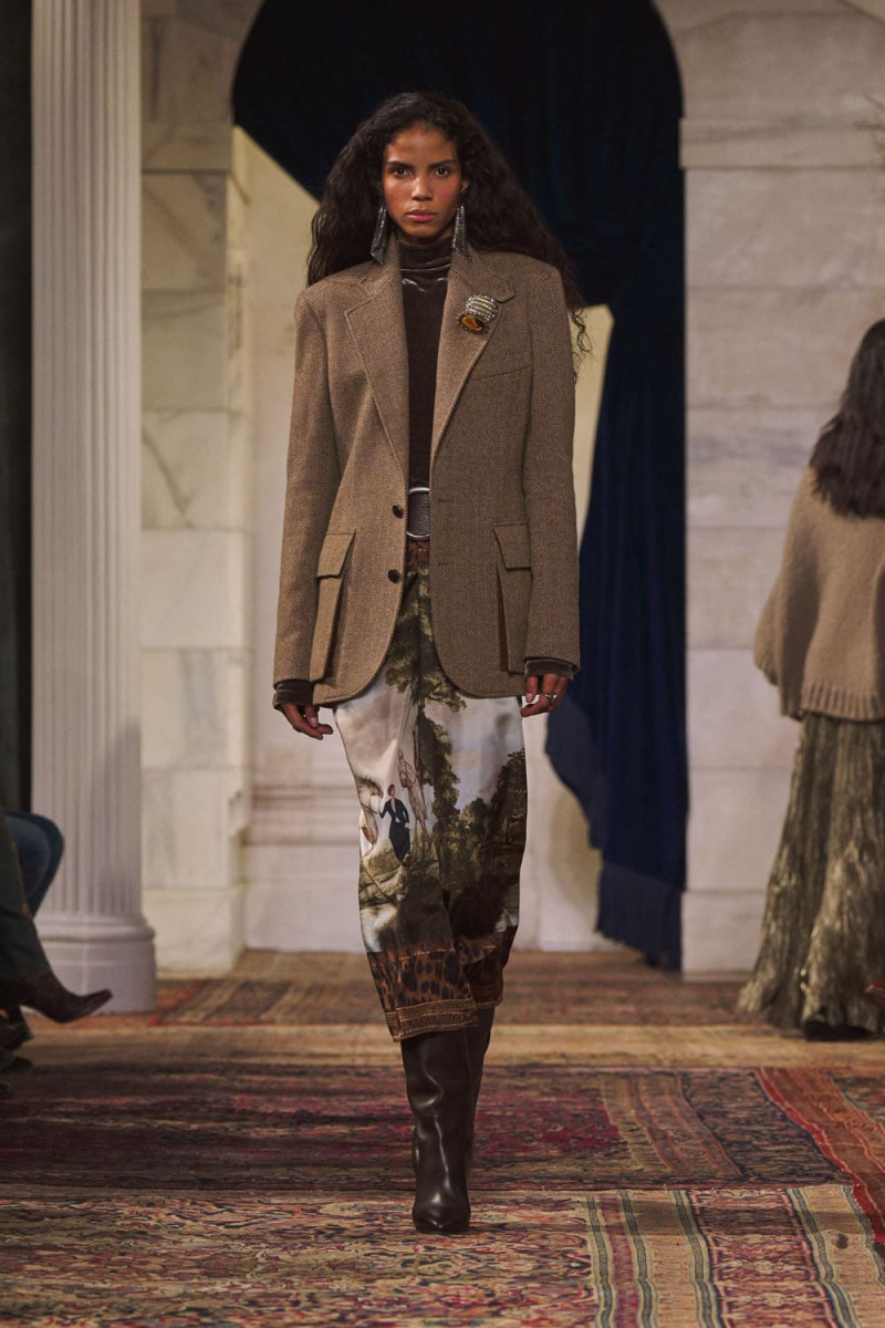 Ralph-Lauren-Fall-Winter-2026-2027-New-York-Runway-Magazine-15.jpg