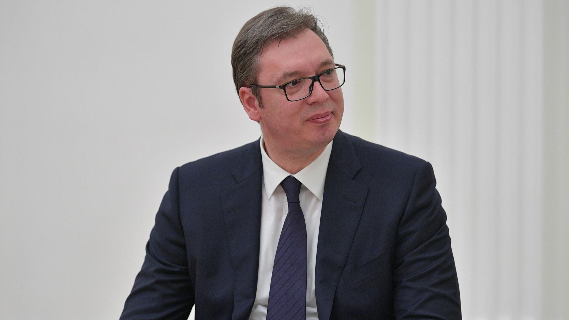 Алиев гарантировал Вучичу помощь в строительстве газовой электростанции