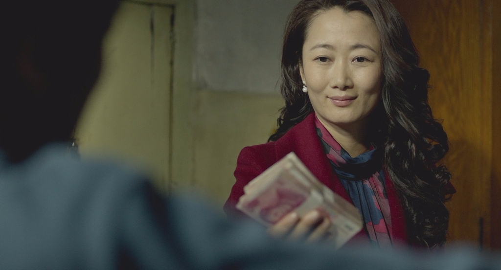 И горы сдвигаются с места.2015.BDRip AVC msltel.mkv_snapshot_01.02.20.745.jpg