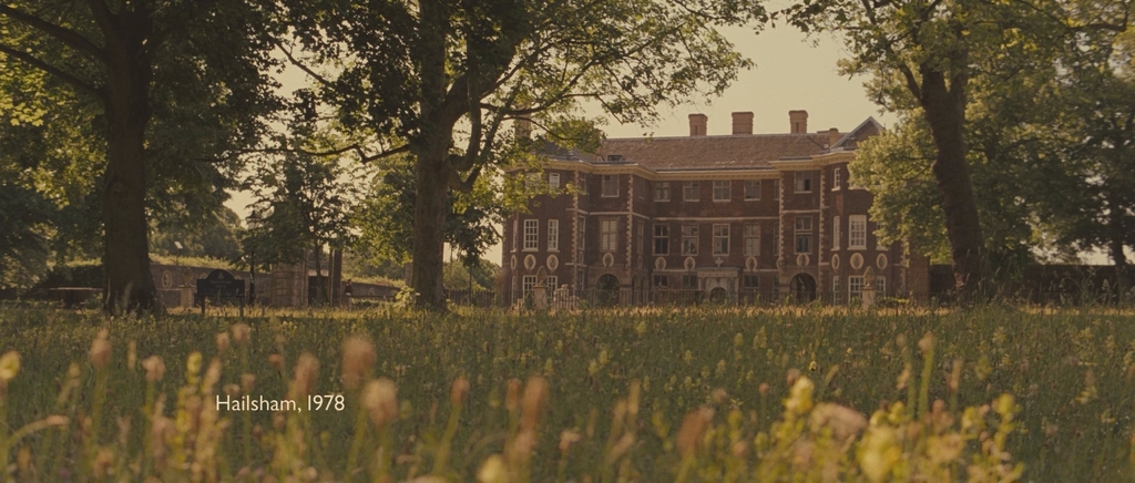 Не отпускай меня.2010.BDRip AVC msltel.mkv_snapshot_00.02.58.103.jpg