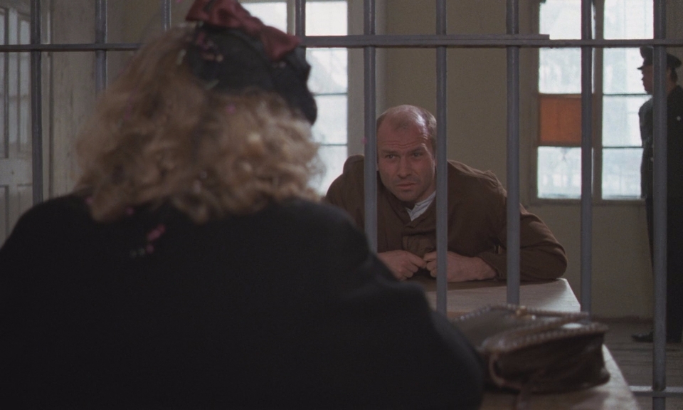 Замужество Марии Браун.1979.BDRip AVC msltel.mkv_snapshot_00.43.29.562.jpg