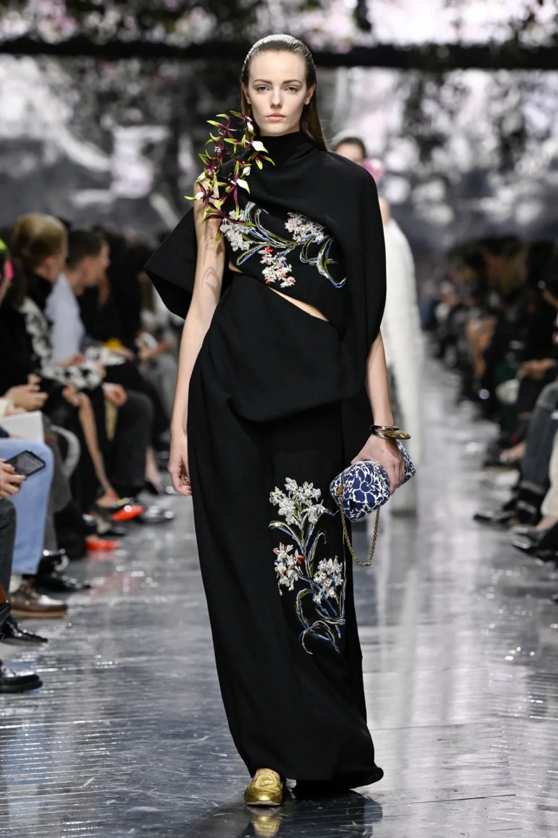 christian-dior-spring-2026-rtw-hc-r-gg-0035.webp