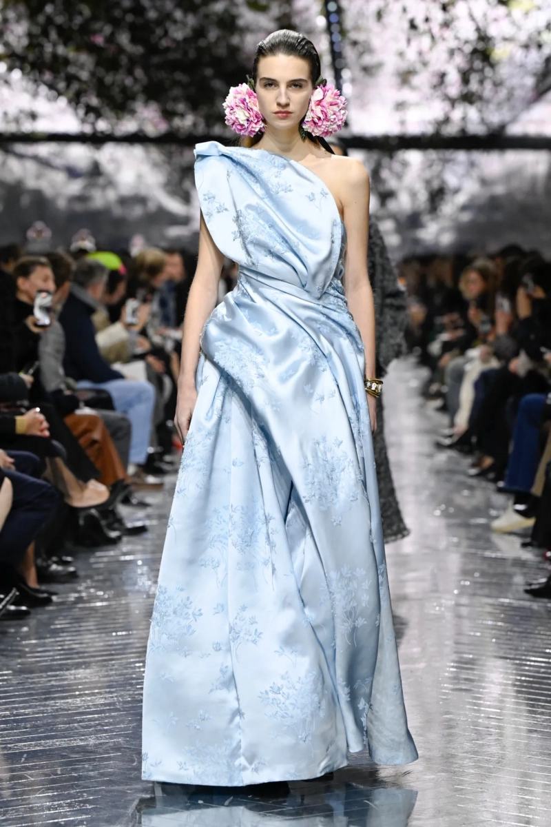 christian-dior-spring-2026-rtw-hc-r-gg-0031.webp