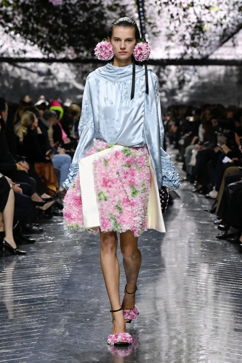 christian-dior-spring-2026-rtw-hc-r-gg-0013.webp
