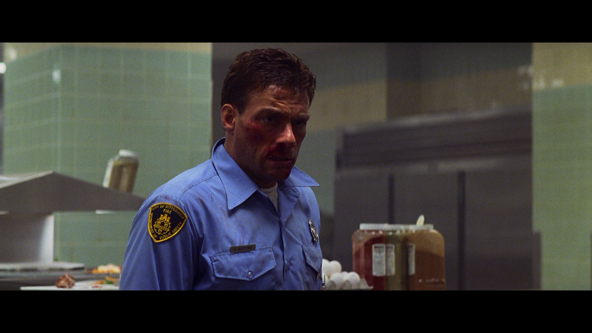 Sudden.Death.1995.Kino Lorber.BDRemux.1080p.mkv_20260307_112024.166.png