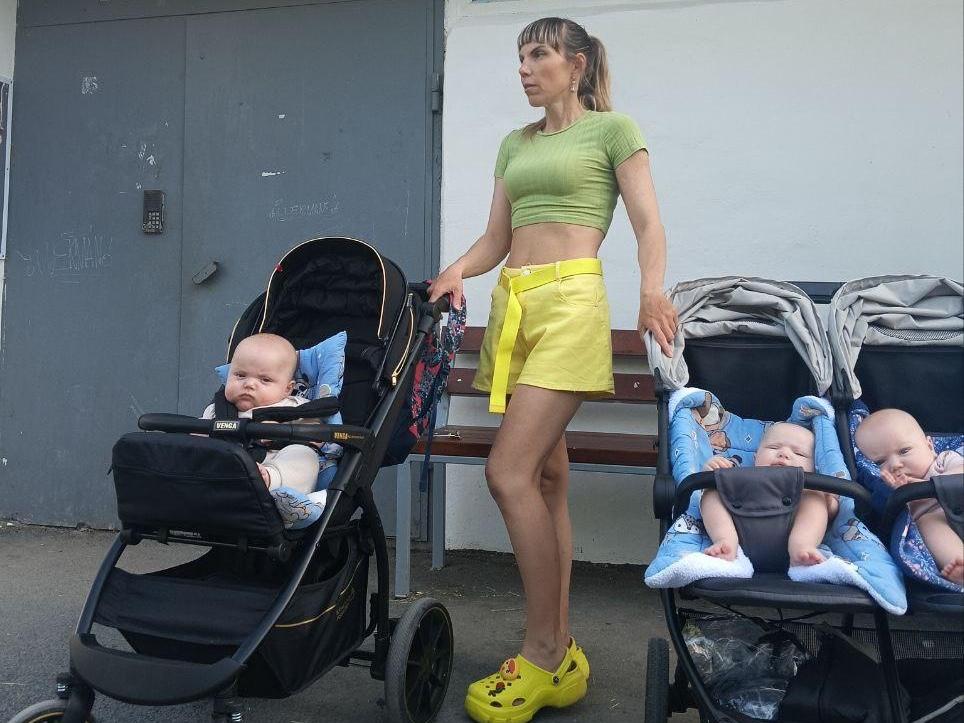 Тройня из Асбеста: как Ольга Чувашлёва растит шестерых детей в 43 года