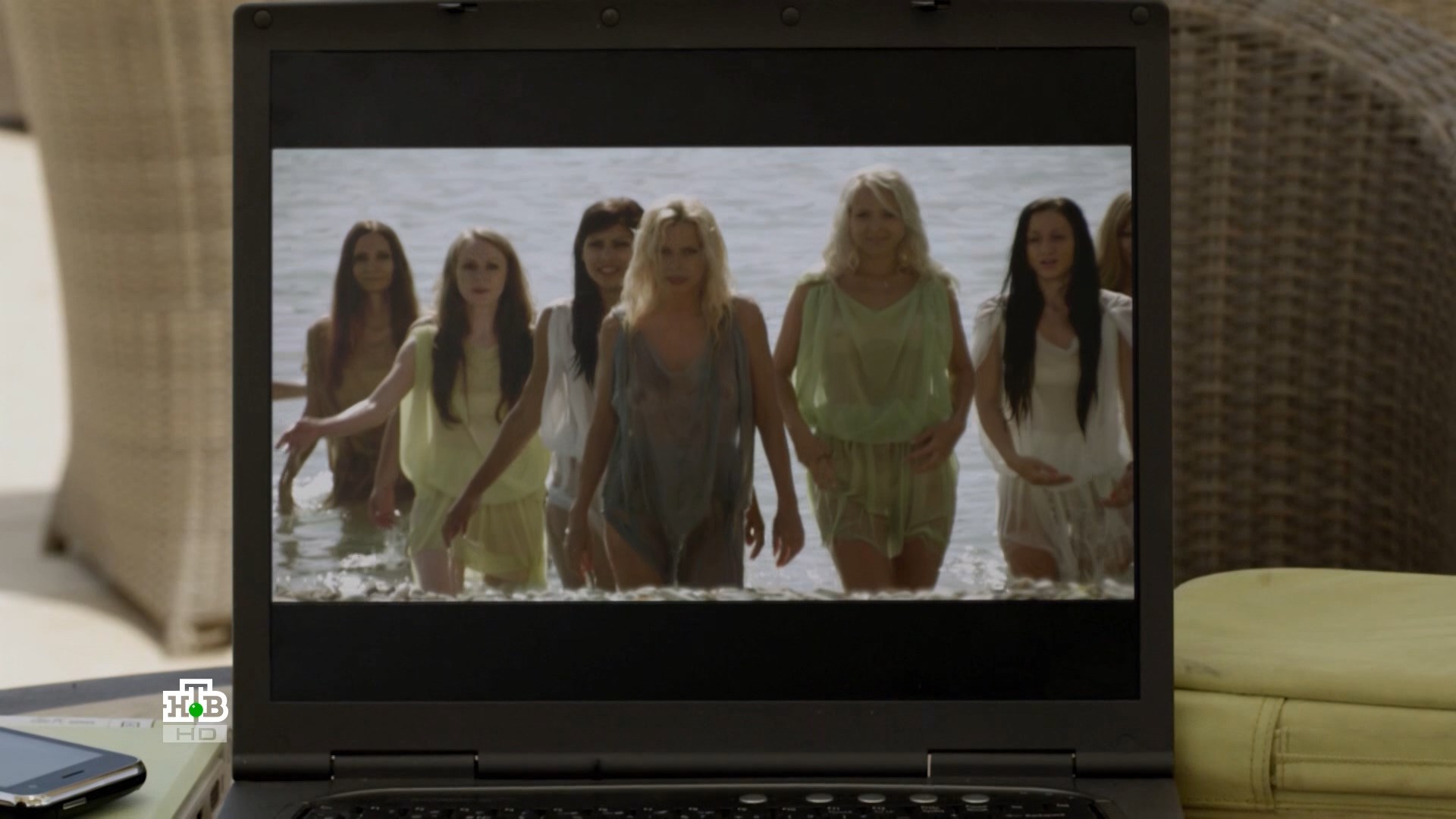 Анна Лутцева. Афроiдиты (2012).1.jpg