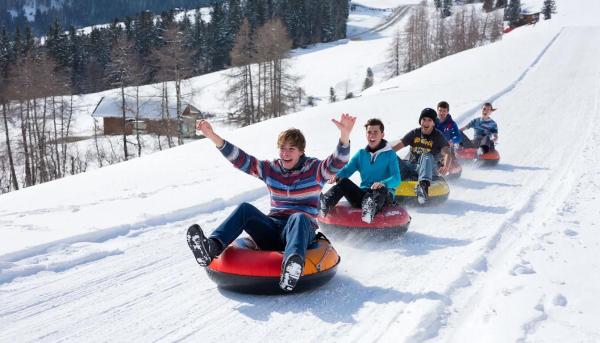 Центр активного отдыха «Полазна» в Прикамье продаёт сноутюбинговый комплекс