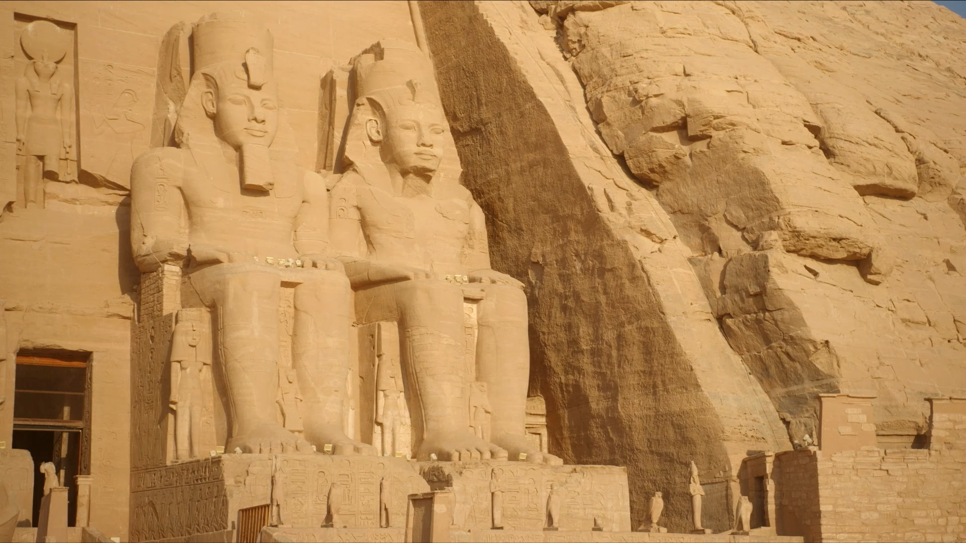 Dans.secret.hieroglyphes.freres.Champollion.2022.WEB.1080p-ylnian.mkv_snapshot_45.48.072.png