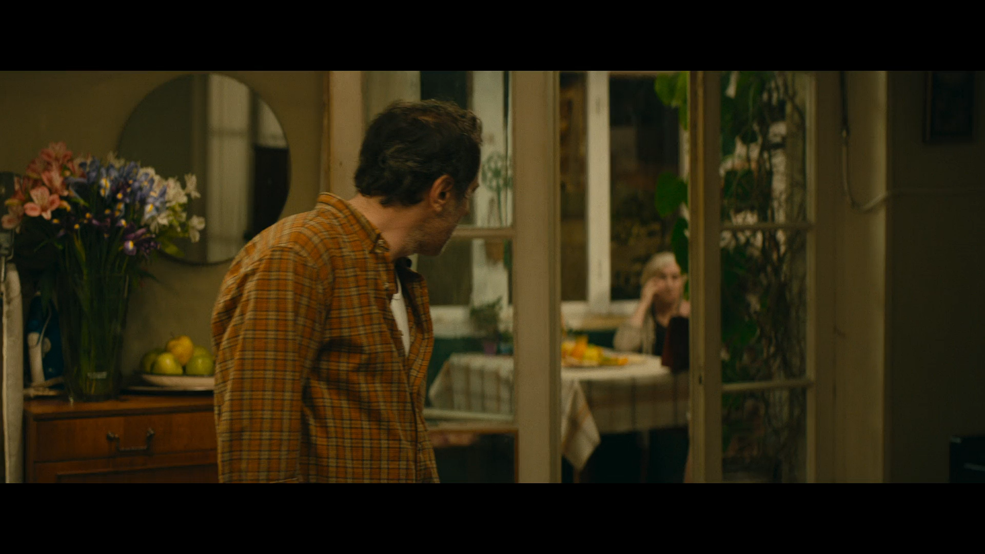 Моя.счастливая.семья.2017.1080p.WEB.DDP5.1.H.264_skurin.mkv_snapshot_00.16.20.000.png