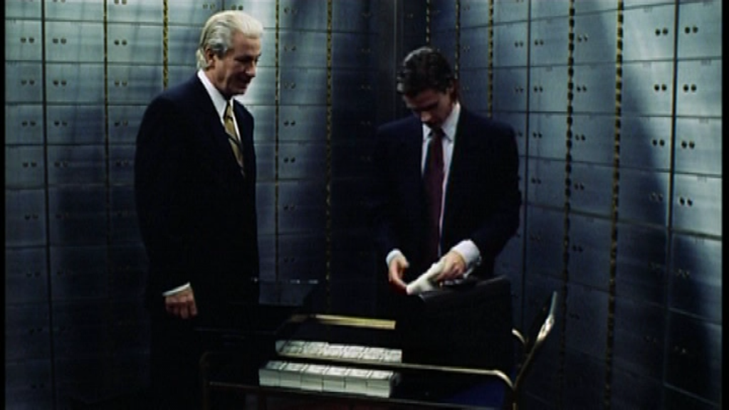 Undermind (2003) [DVDRemux].mkv_snapshot_01.24.56.240.png