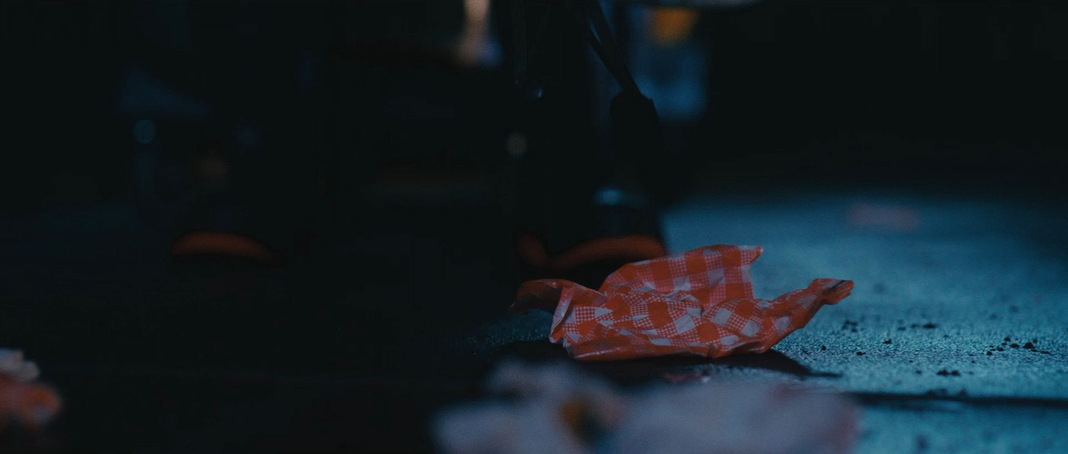 Кит-убийца (2026) WEB-DLRip-AVC_ivanes.mkv_20260321_150221.862.png