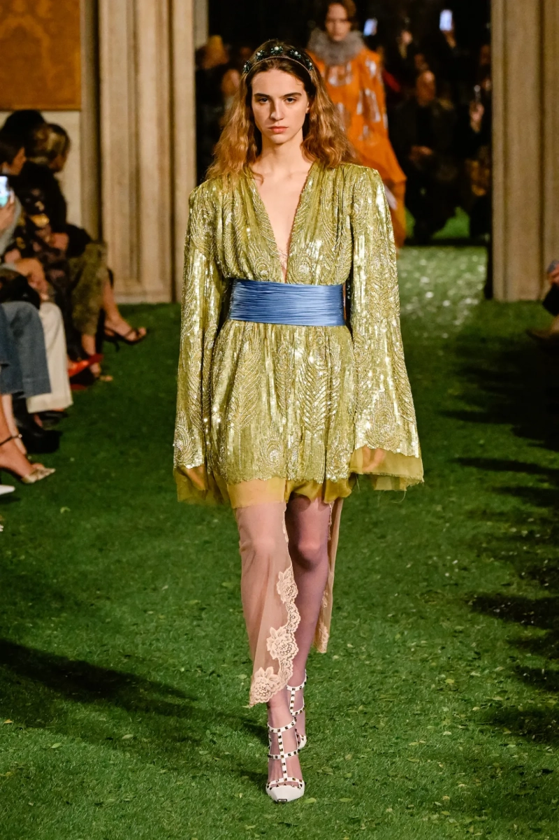 valentino-fall-26-rtw-GG-021.webp