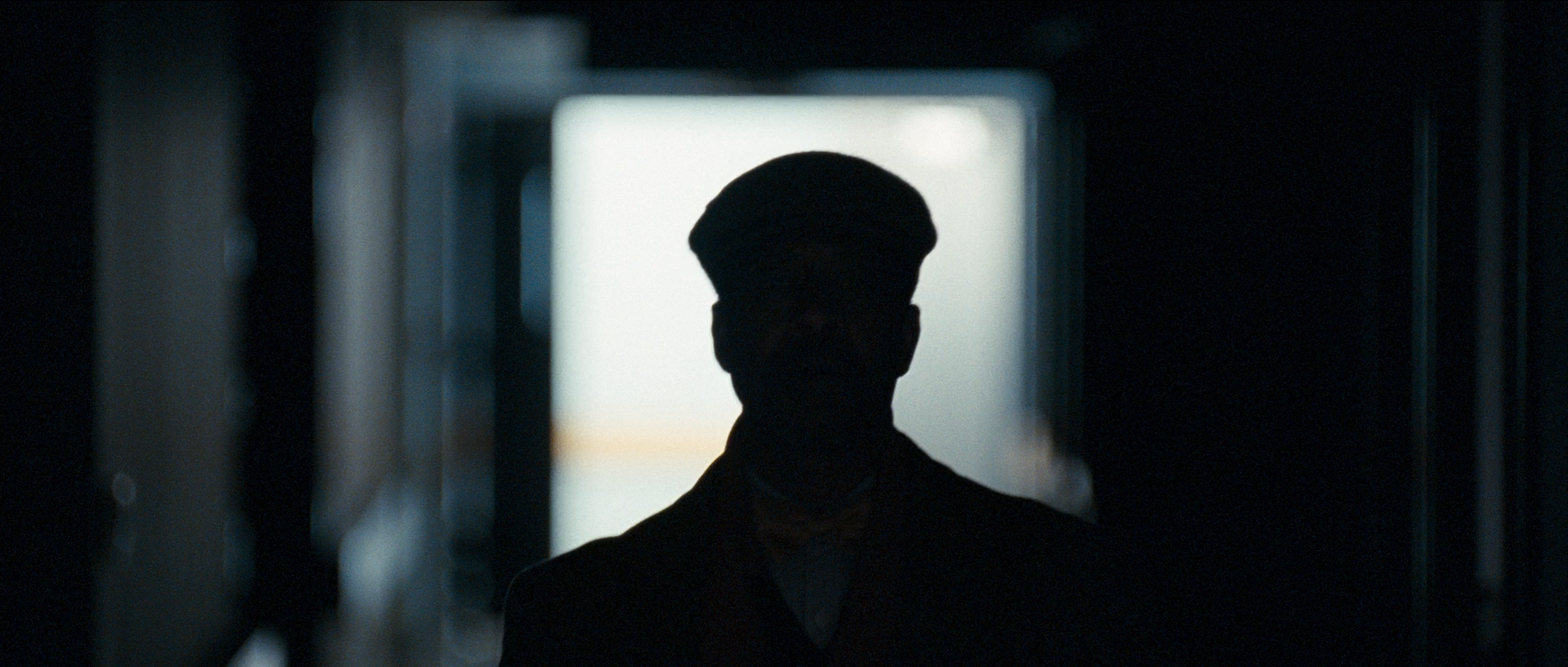 Locked.In.2010.WEB.1080p.AMZN-ylnian.mkv_snapshot_01.07.12.111.png