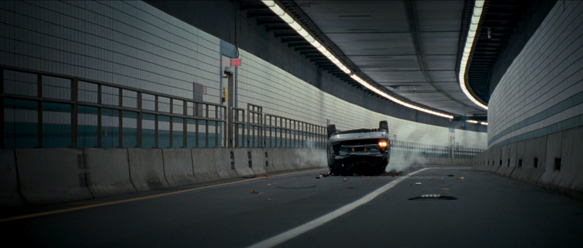 Locked.In.2010.WEB.1080p.AMZN-ylnian.mkv_snapshot_00.04.36.610.png