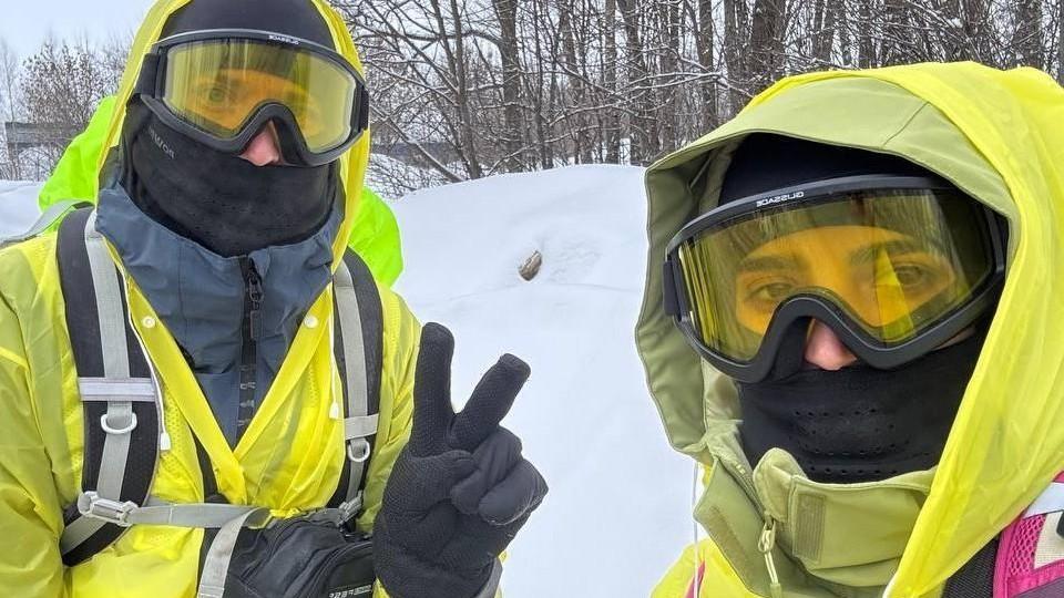 Молодожены из Москвы идут пешком до Владивостока: уже преодолели 1500 км