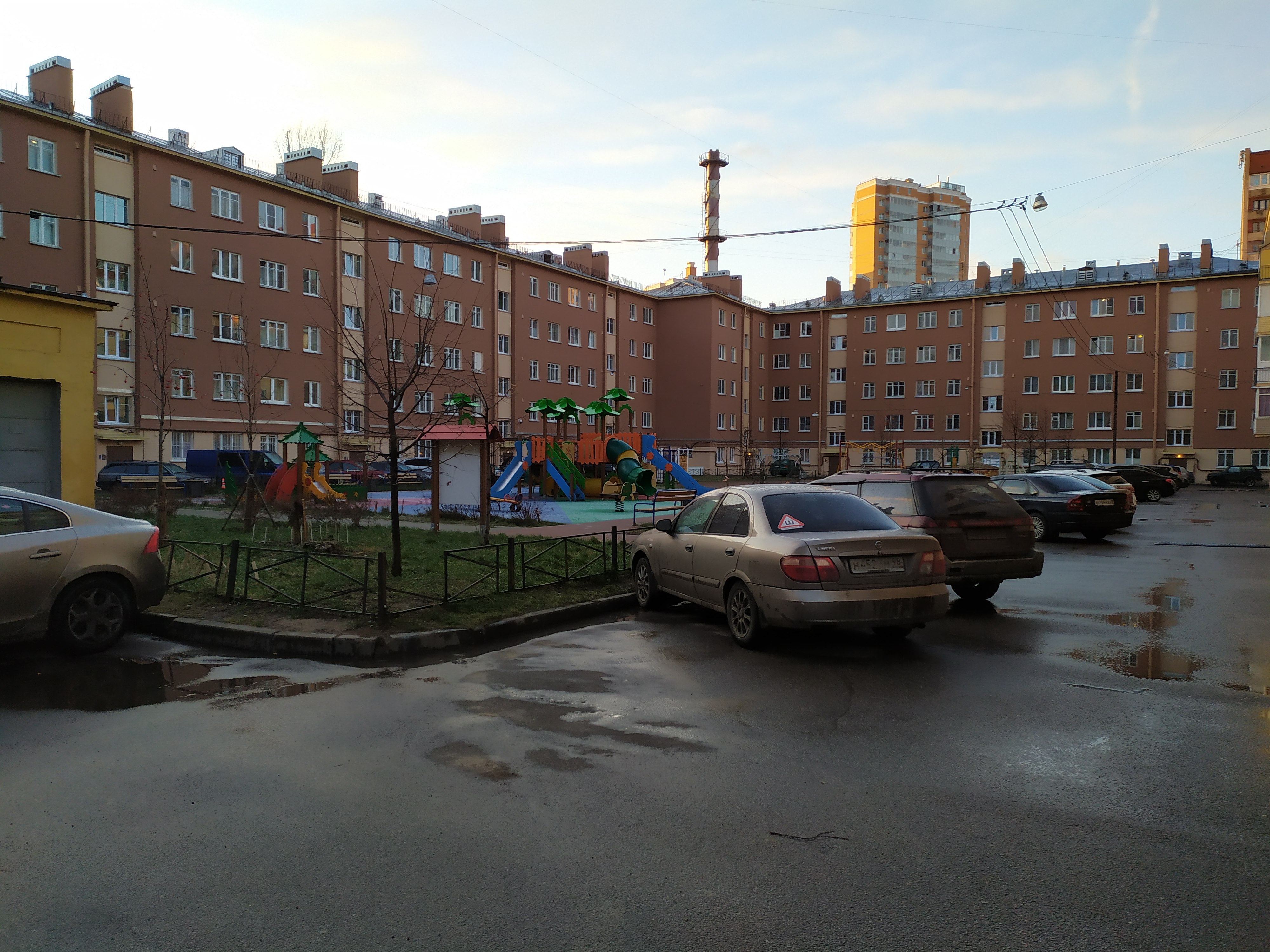 ул. Ткачей, 46