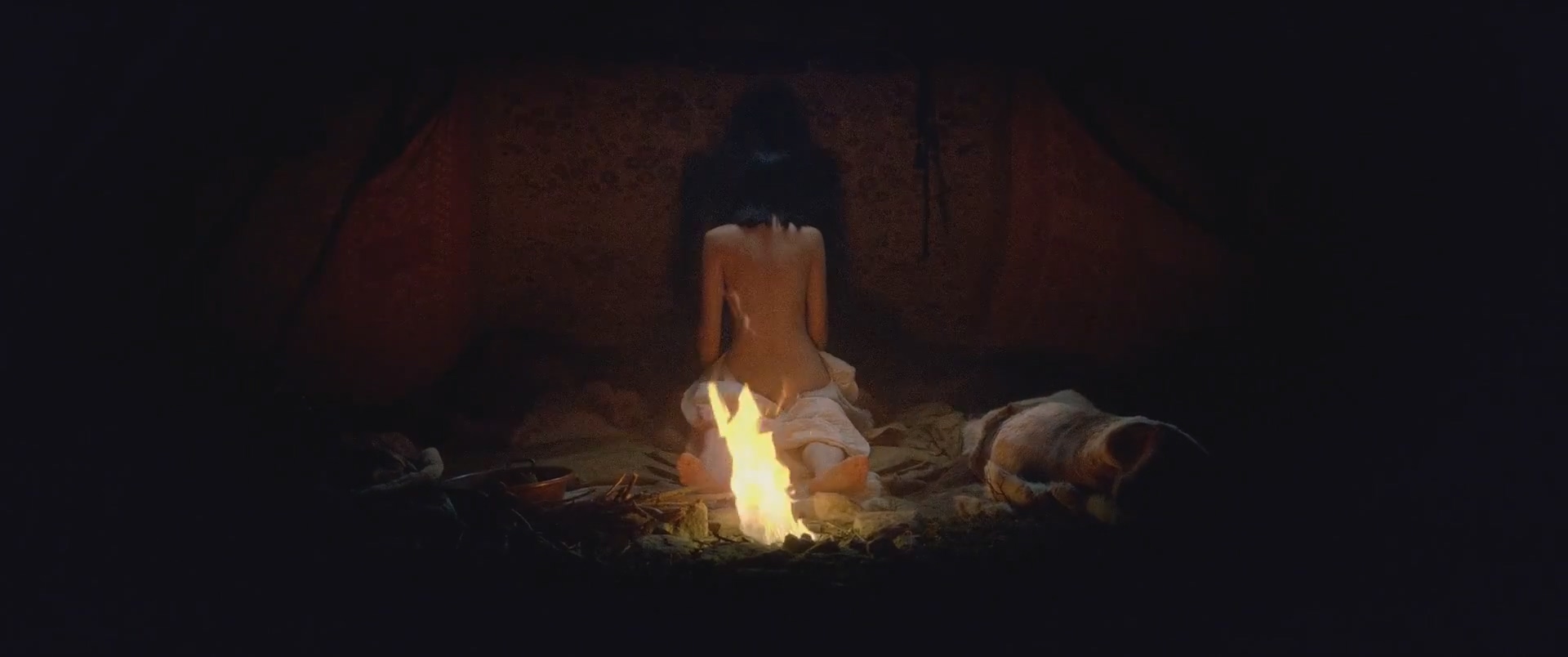 Евгения Манджиева Цинга (Она тебя любит) (2025) HD 1080.mp4_20260406_122753.706.jpg