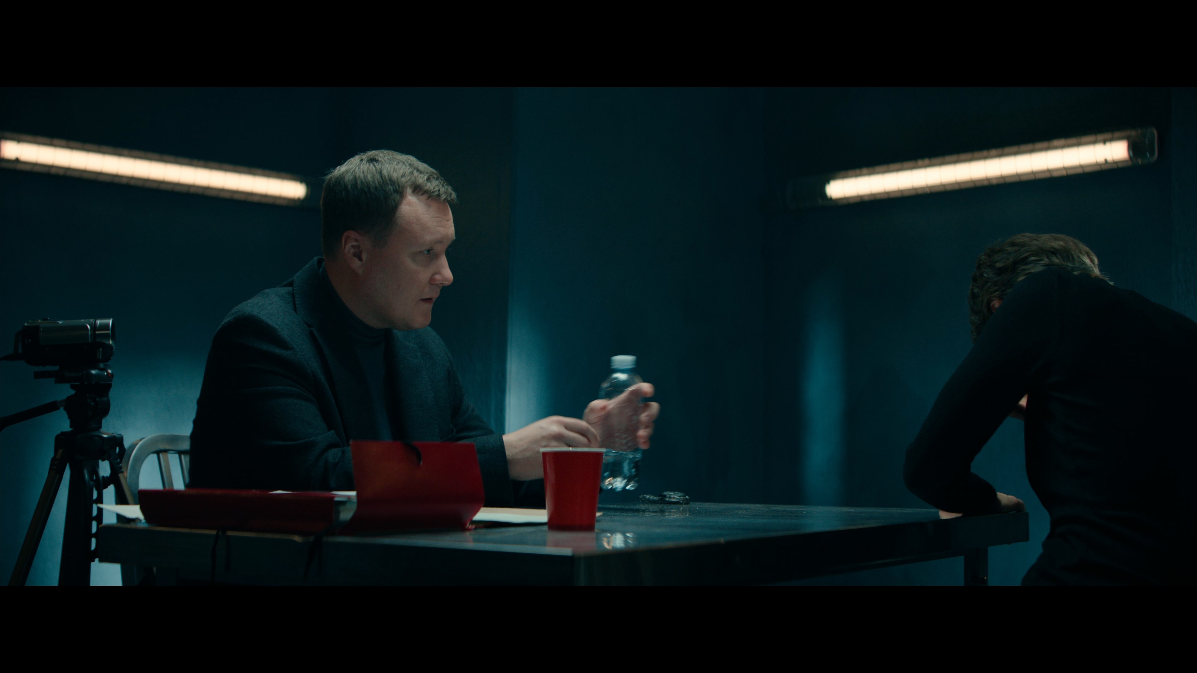 Centuriya.S01.E01.2026.WEB-DL.HEVC.2160p.SDR.ExKinoRay.mkv_snapshot_31.10_[2026.04.08_01.20.46].jpg