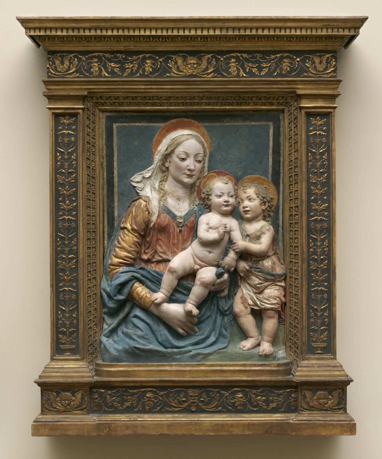 65Последователь. Мадонна с Младенцем и св.Иоанном крестителем (Virgin and Child with Saint John)_75.7 х 57.2.jpg
