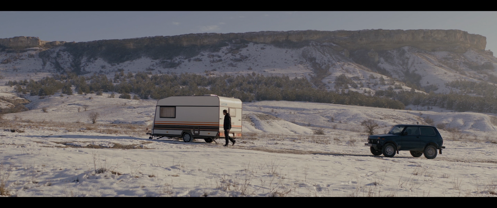 Mangul.WEB-DL.1080p.mkv_snapshot_00.22.32.png