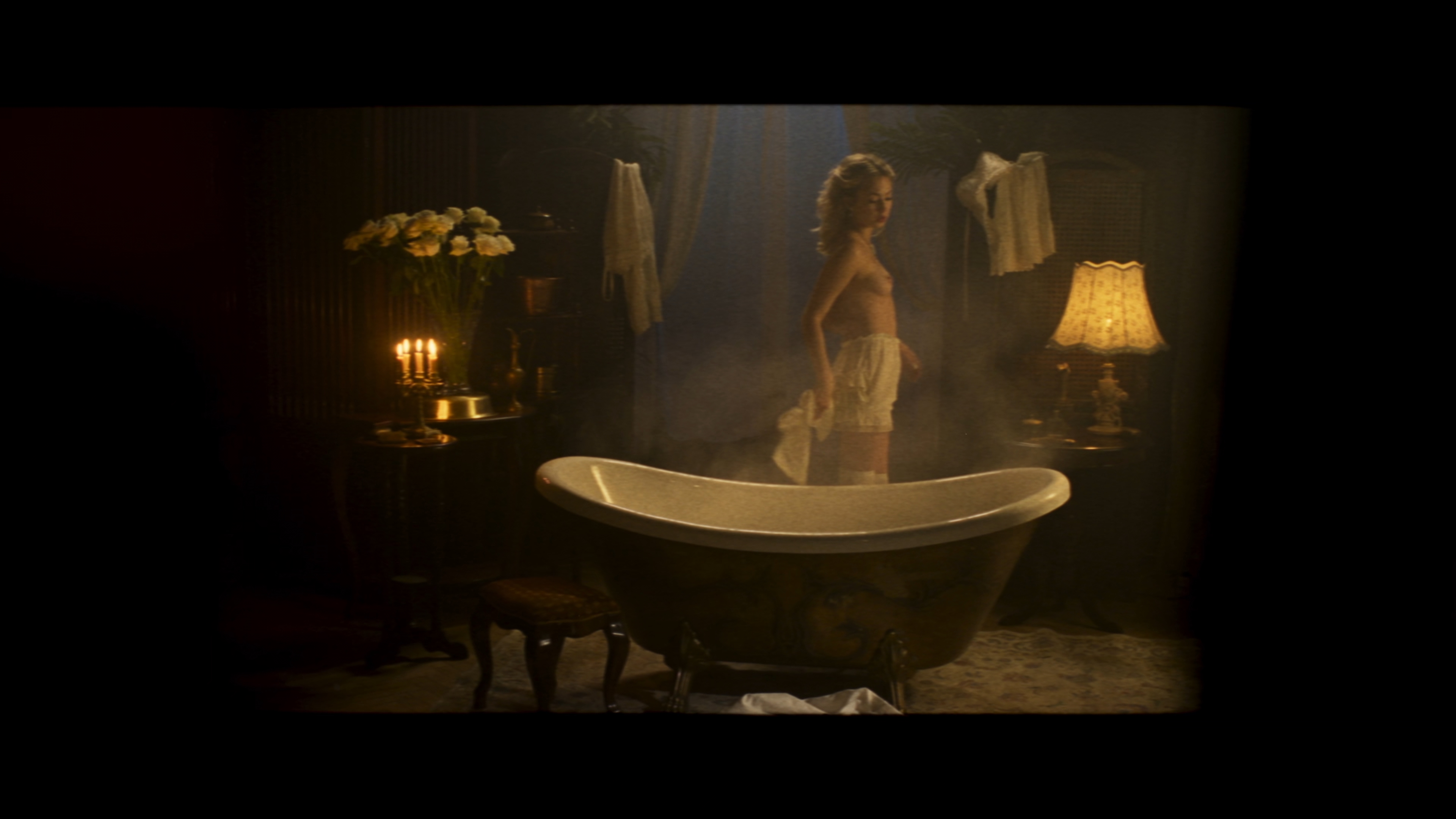 УЛЬЯНА ЧЖАН_Chyornaya.grafinya.S01.E01.2025.WEB-DL.HEVC.2160p.SDR.ExKinoRay0.mkv_snapshot_00.30.048.jpg