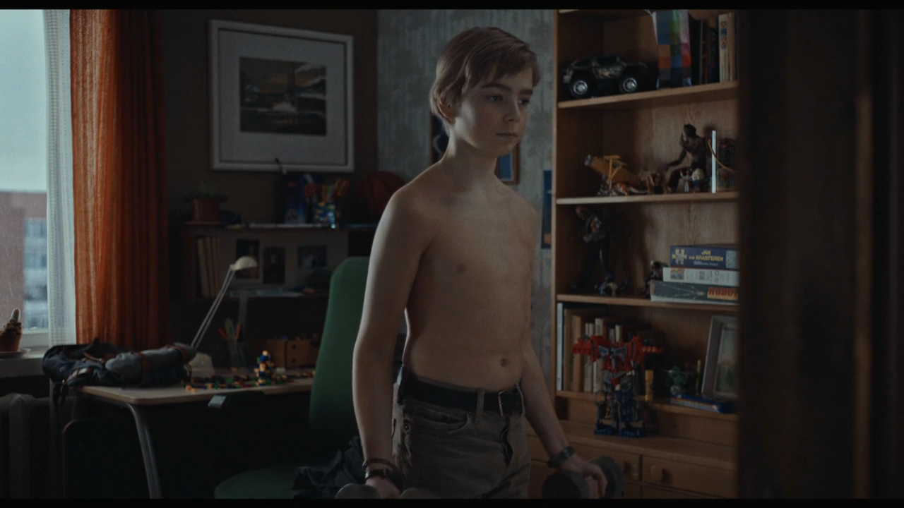 Rain 2020 WEB-DL 720p.mkv_snapshot_00.06.53.png