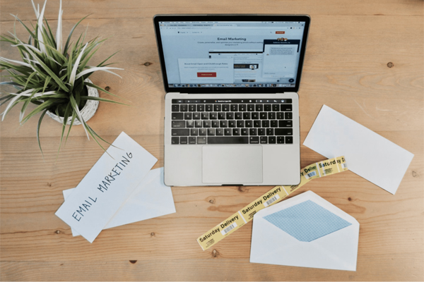 ������ dashamail.ru �������� ��� email-����������? 5 ������