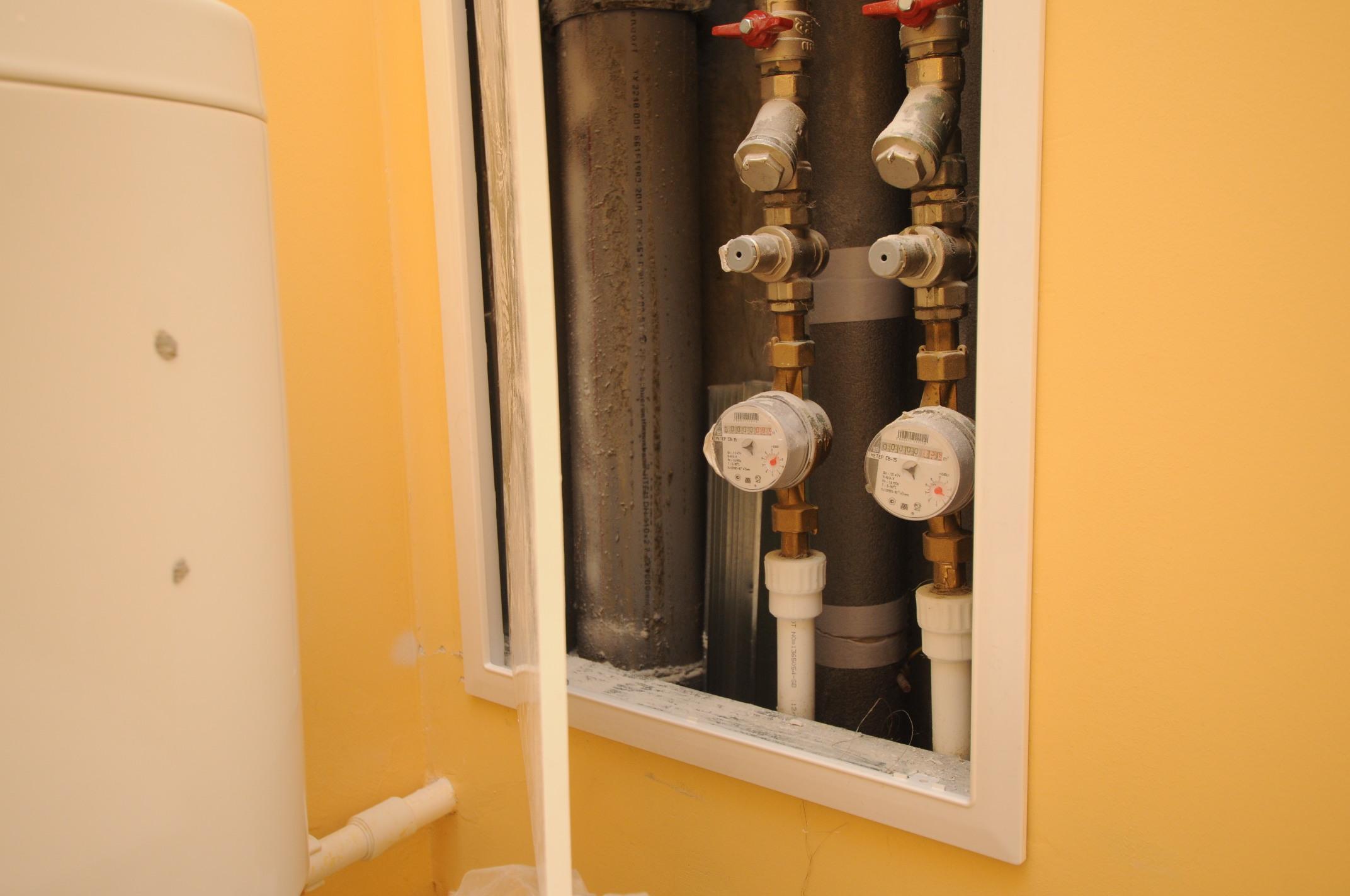 Путин поручил контролировать тарифы на ЖКУ: что известно