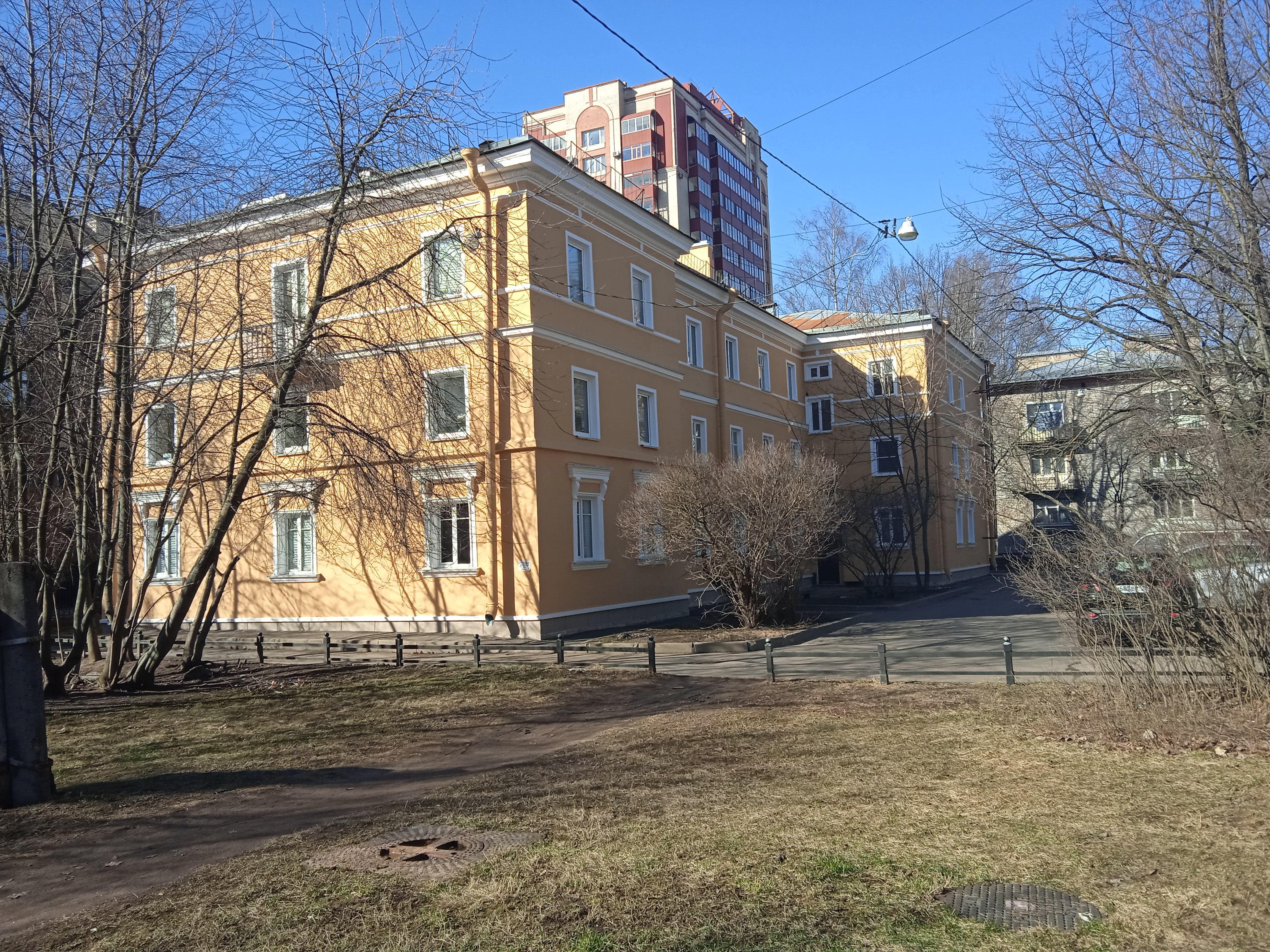 Тореза 77к3.JPG