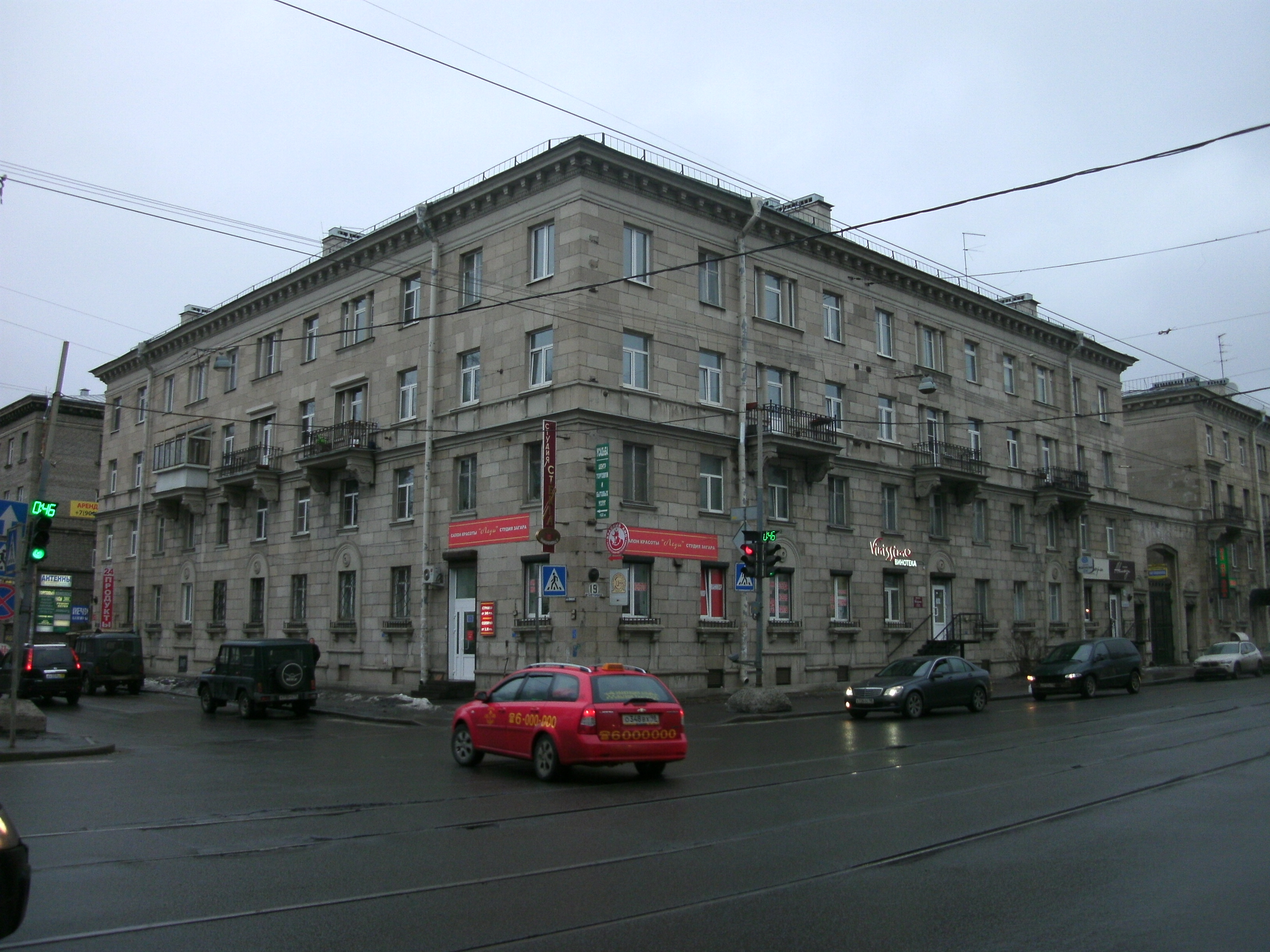Савушкина 19.JPG