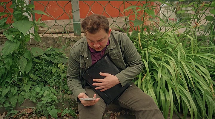 Psy.i.volki.S01E01.avi_snapshot_11.49.png